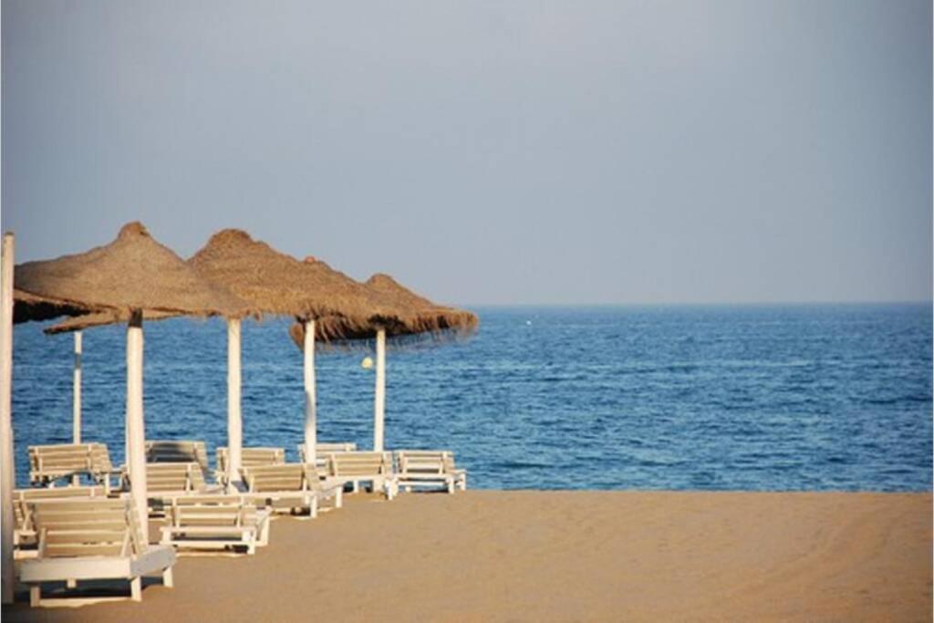 Appartamento Apartamento A Un Paseo De La Playa Fuengirola Esterno foto